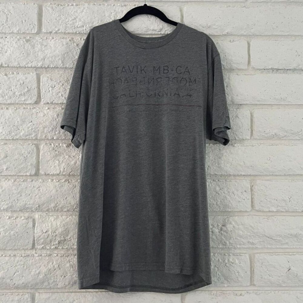 Tavik Mens T Shirt Heather Grey Large Lettered Design Graphic